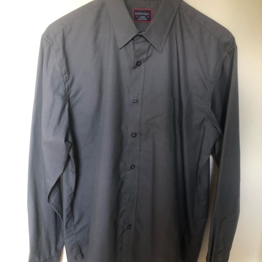 Untuckit Button Up NWOT - Picture 3 of 4